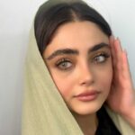 لنز طوسی سبز عسلی بدون دور  آیس کالر دیاموند ونوس - تصویر 2