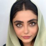 لنز طوسی سبز عسلی بدون دور  آیس کالر دیاموند ونوس - تصویر 6