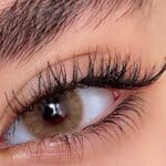 لنز قهوه‌ای عسلی آماندا کینگ هانی