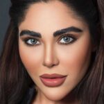 لنز طوسی سبز بدون دور آماندا کینگ گری - تصویر 3