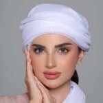 لنز طوسی آبی روشن دور محو لومینوس اوپال