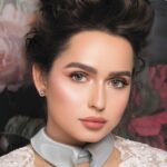 لنز طوسی سبز دور محو نچرال لا آگات